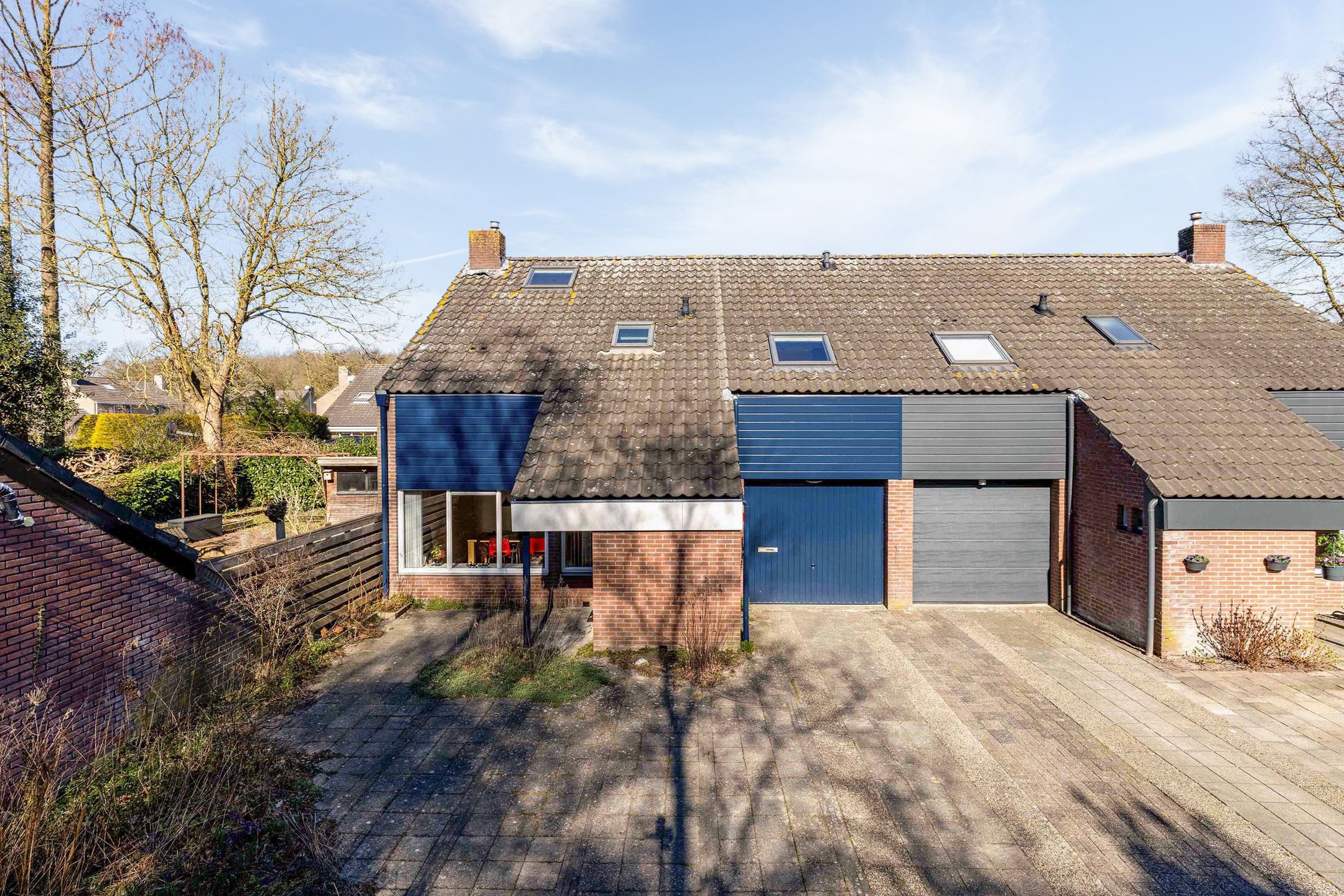 Foto 3 van Mezenhof 1