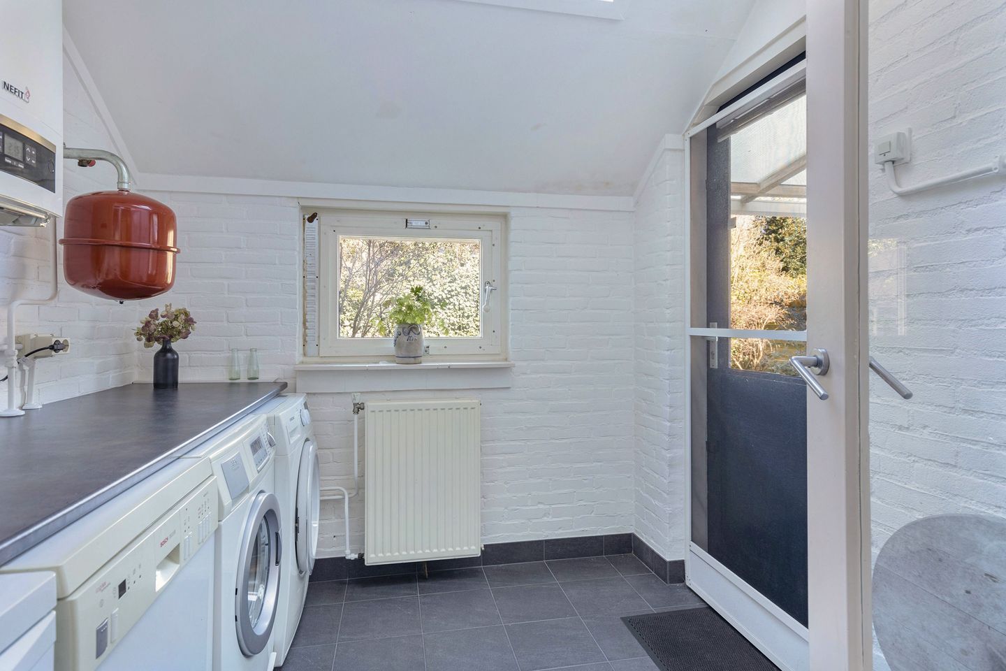 Foto 19 van Mezenhof 1