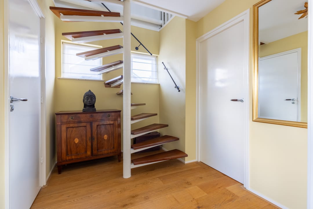 Photo 32 of van Limburg Stirumlaan 65