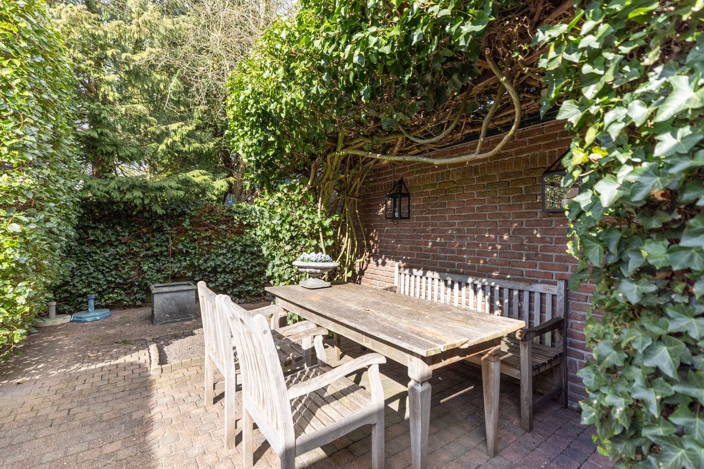 Photo 40 of van Limburg Stirumlaan 65