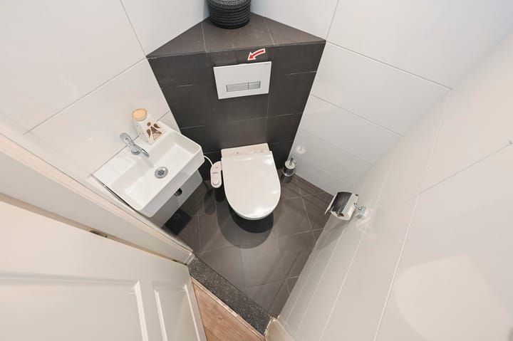 Foto 11 van van Zegwaardstraat 236