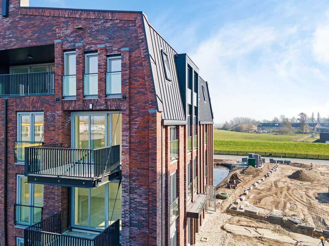 Photo 8 of Zeedijk 11-D