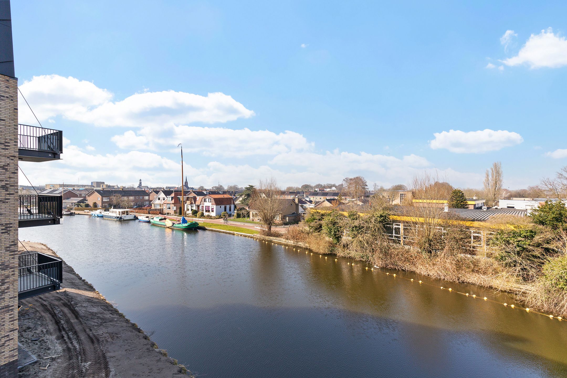 Photo 48 of Zeedijk 11-D