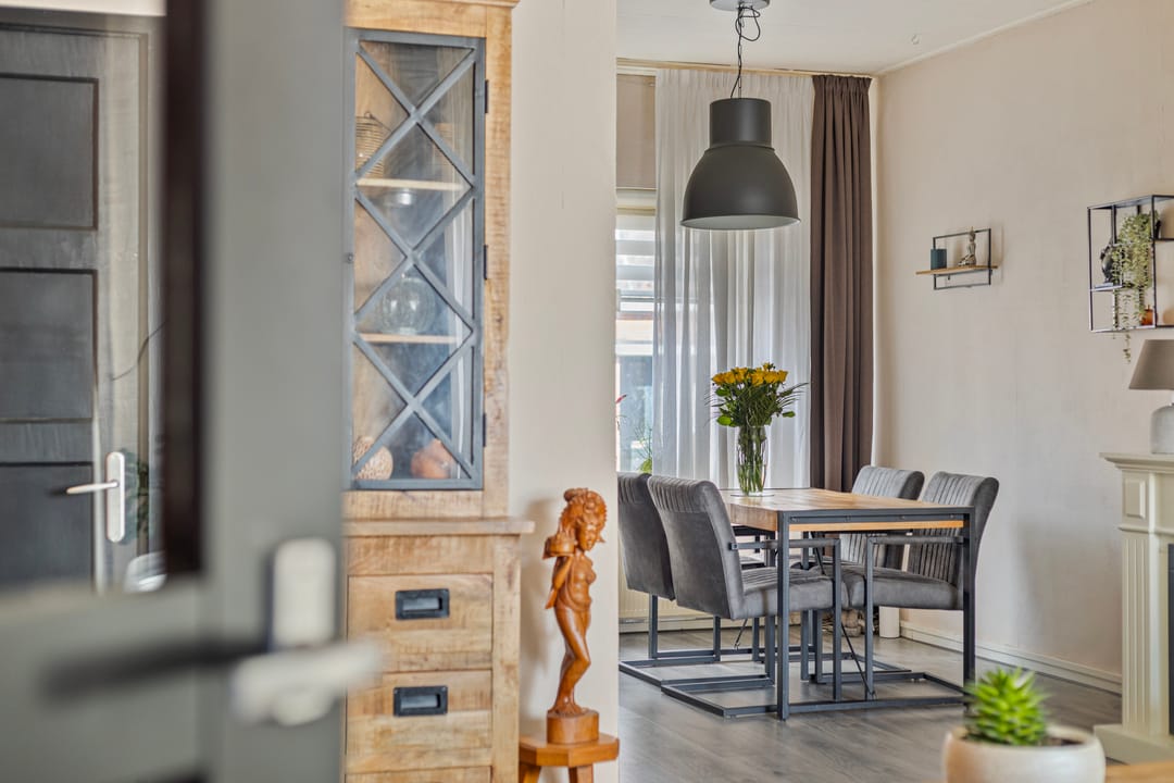 Foto 2 van Jan van Galenstraat 34