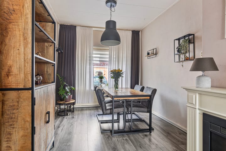 Foto 20 van Jan van Galenstraat 34