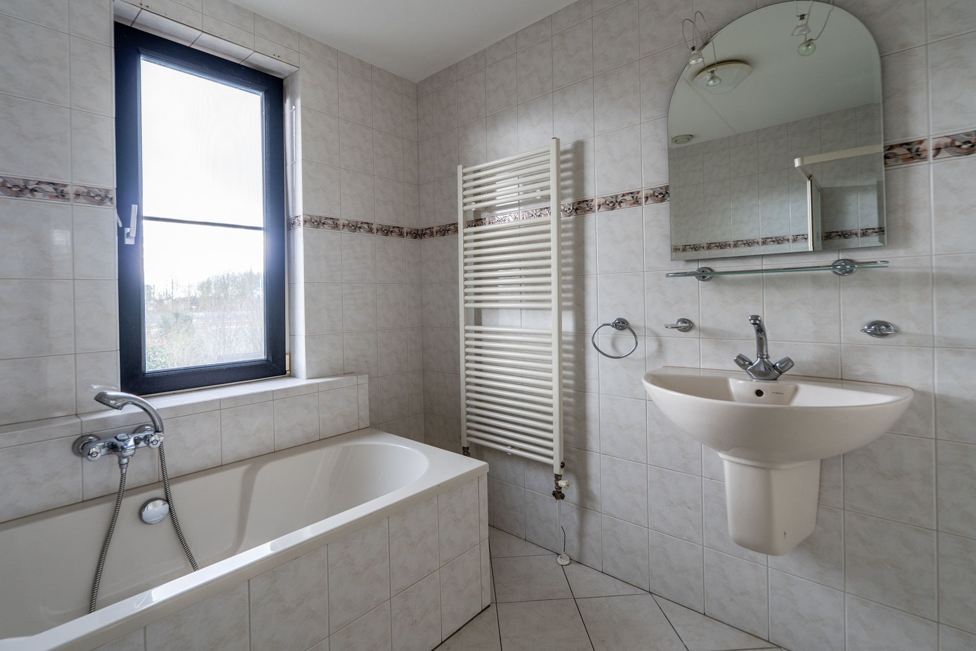 Foto 33 van Veengrasstraat 12