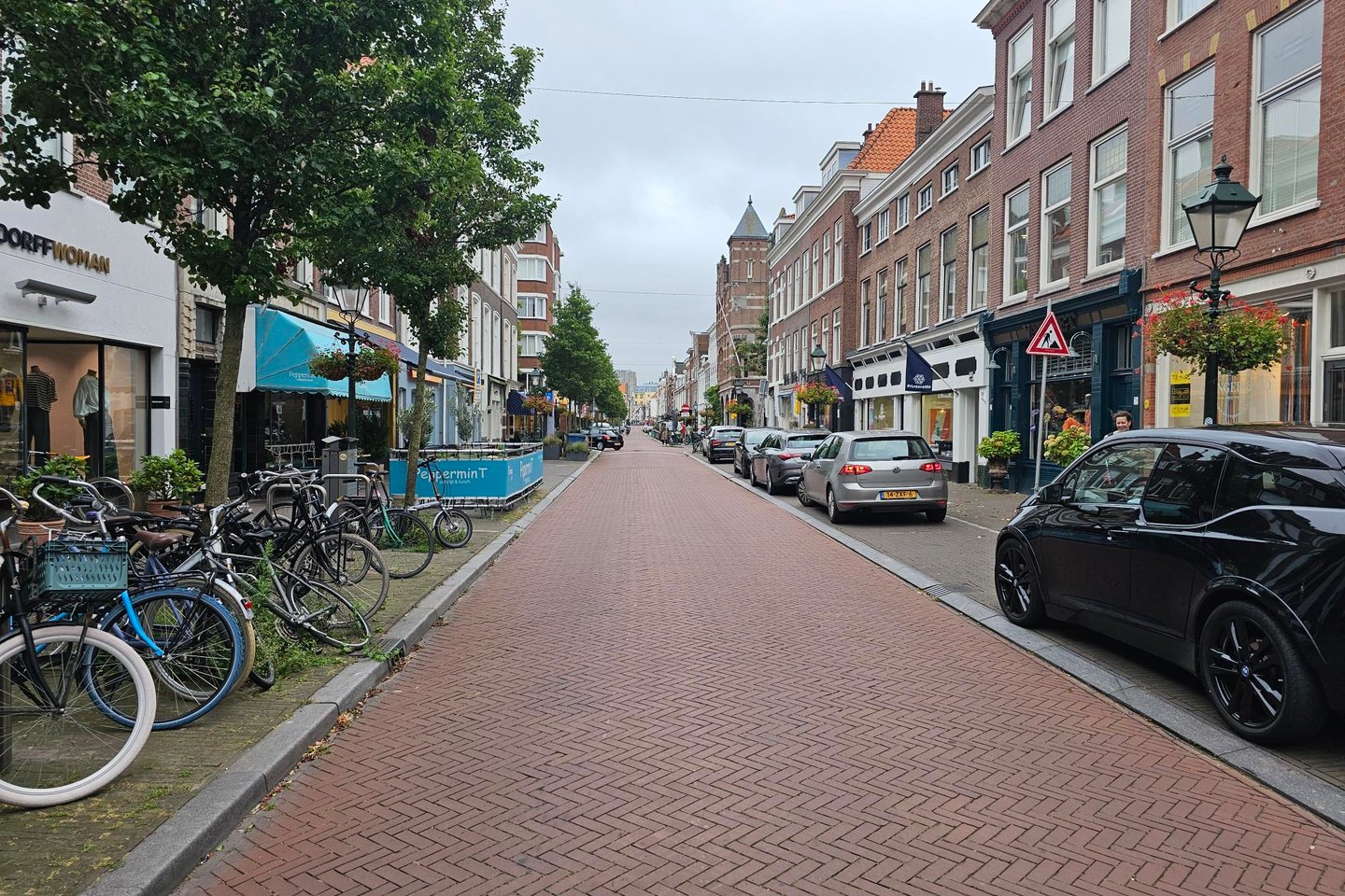 View photo 4 of Frederikstraat 84