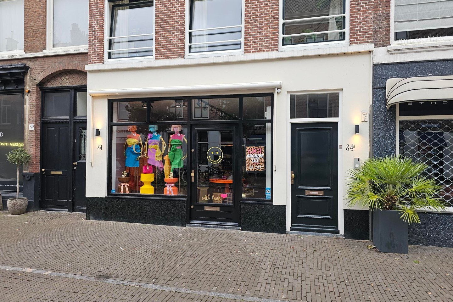 Bekijk foto 2 van Frederikstraat 84