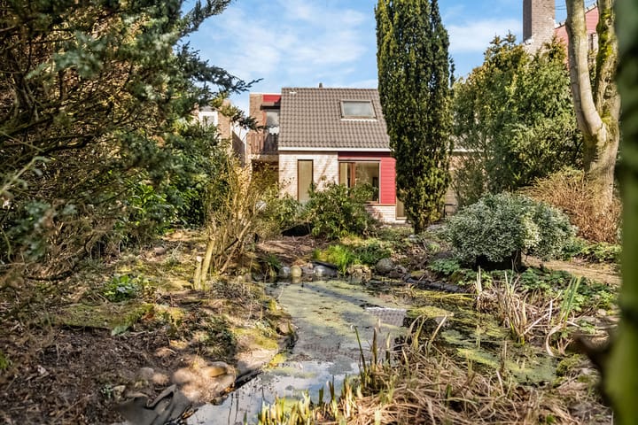 Foto 28 van Van Daatselaarhof 38