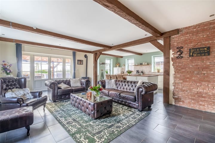 Photo 2 of Hoofdweg 49