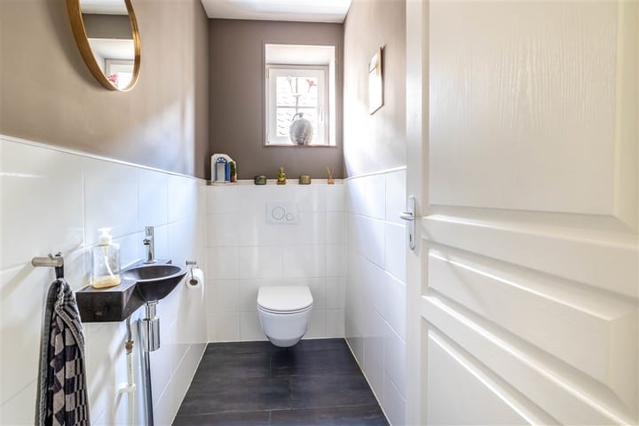 Foto 10 van Hoofdweg 49