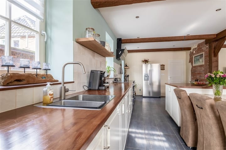 Foto 12 van Hoofdweg 49