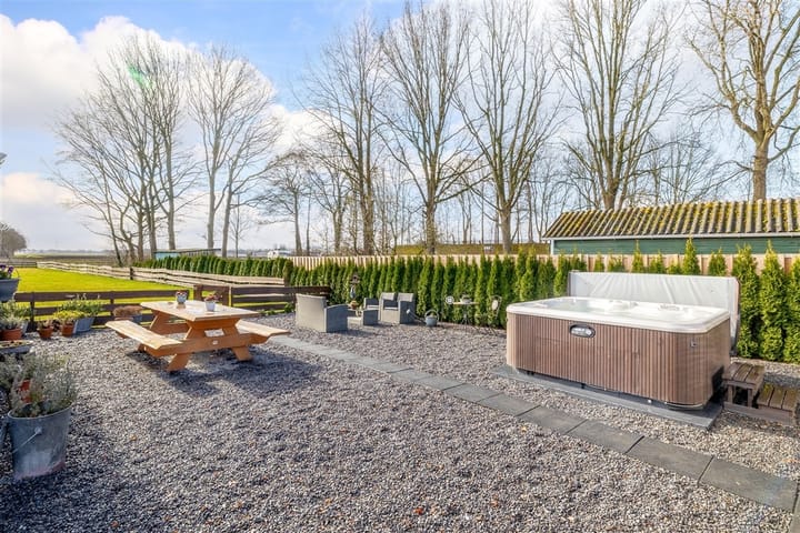 Foto 44 van Hoofdweg 49