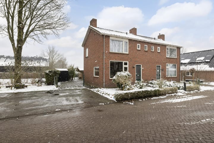 Foto 2 van Kazernewijk E 24-A