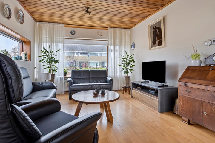 Photo 9 of A van Voorthuijsenweg 21