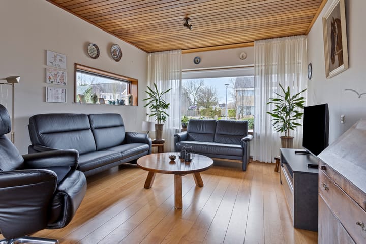 Photo 10 of A van Voorthuijsenweg 21