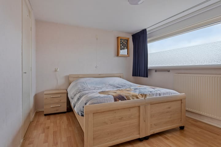 Photo 18 of A van Voorthuijsenweg 21