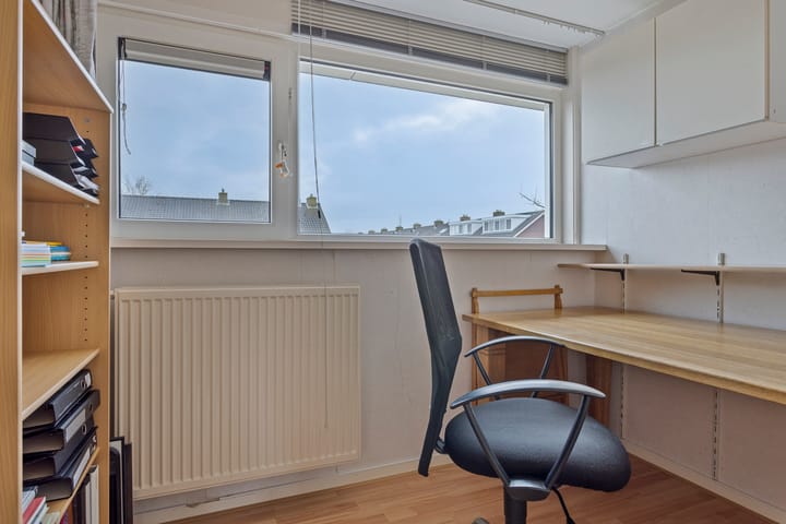 Photo 19 of A van Voorthuijsenweg 21