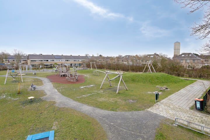 Photo 35 of A van Voorthuijsenweg 21