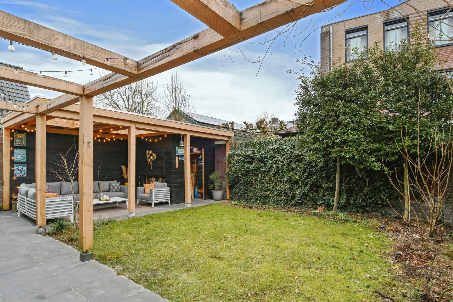 Photo 35 of Schoolstraat 23