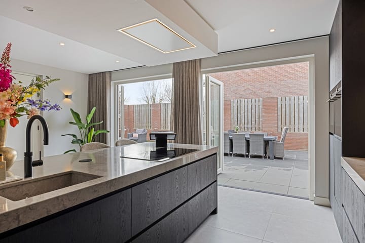 Foto 20 van Orionstraat 1