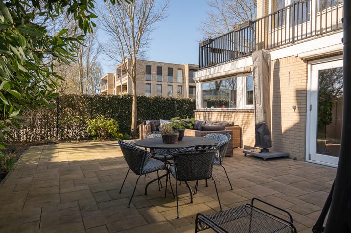 Foto 19 van Van Wassenaer Obdamlaan 33