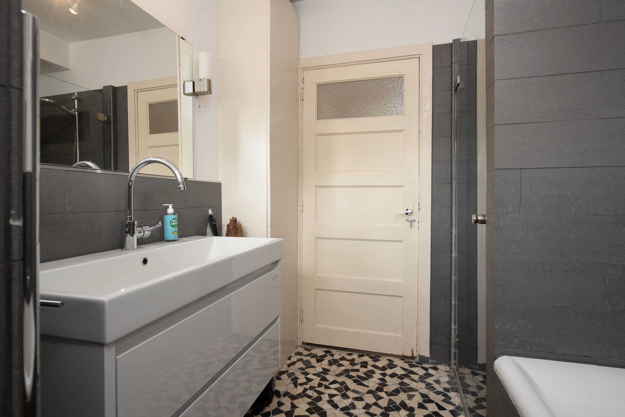 Photo 21 of Langstraat 7-A