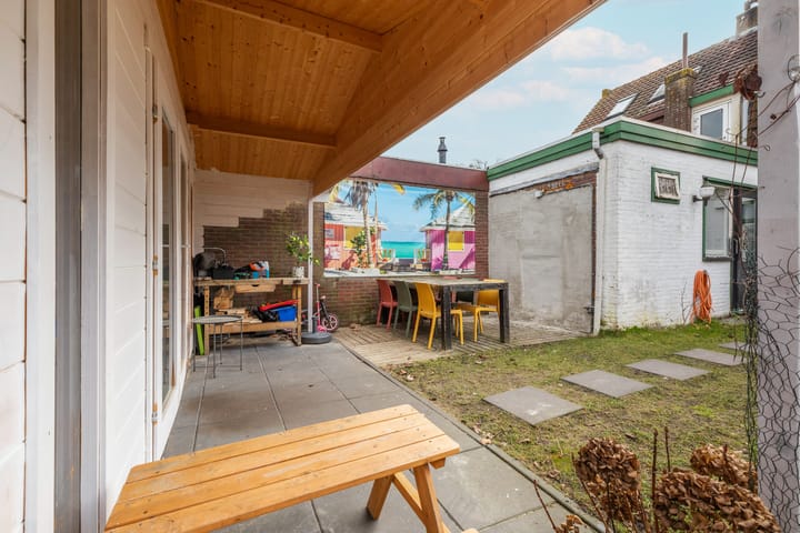 Foto 33 van Dennenlaan 208