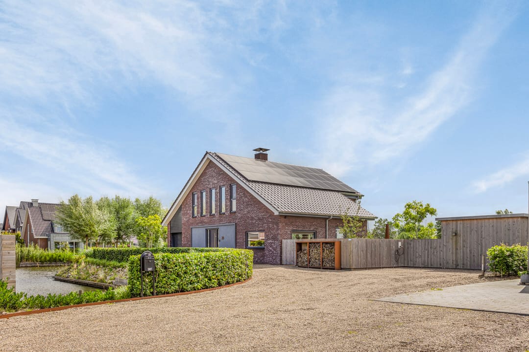 Photo 2 of Gebroeders Bonnemastrjitte 25