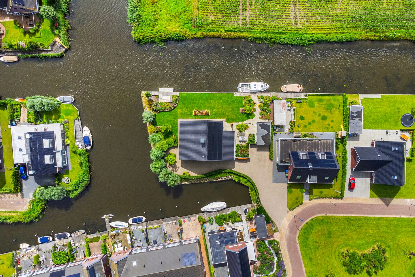 Photo 5 of Gebroeders Bonnemastrjitte 25