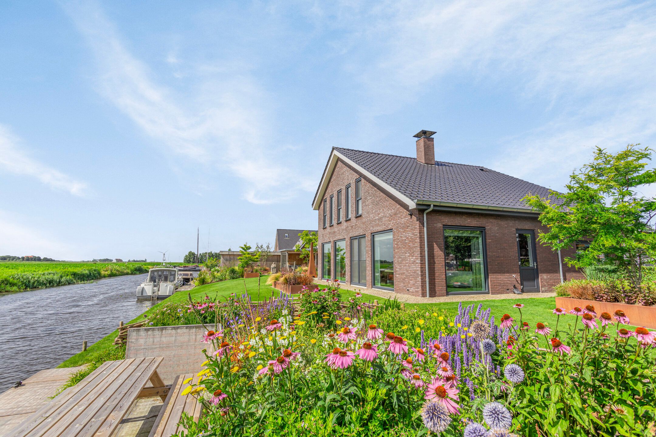 Photo 3 of Gebroeders Bonnemastrjitte 25