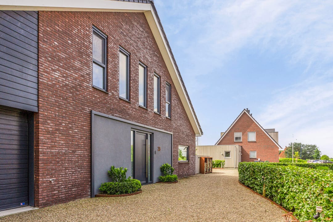 Photo 11 of Gebroeders Bonnemastrjitte 25