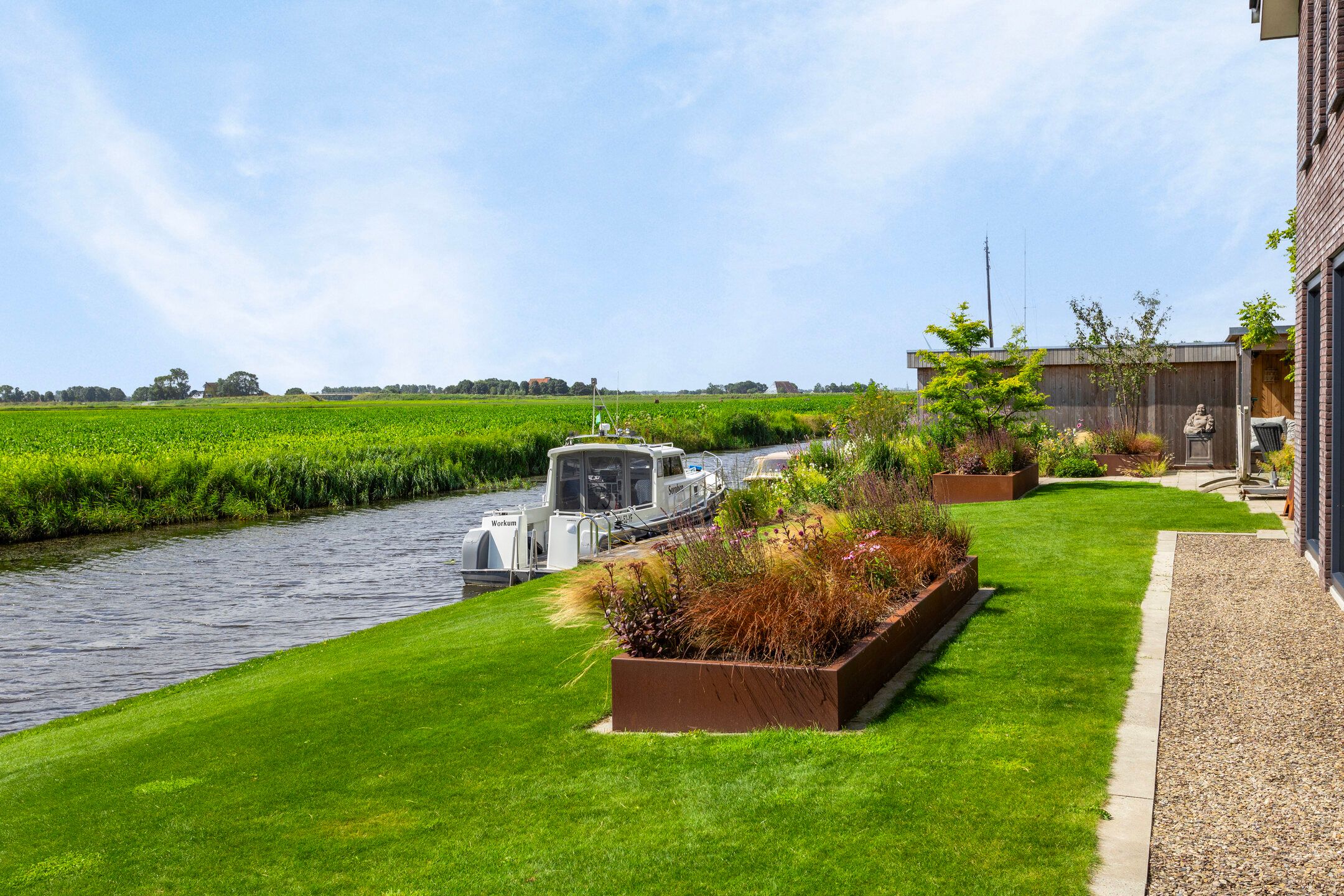 Photo 45 of Gebroeders Bonnemastrjitte 25