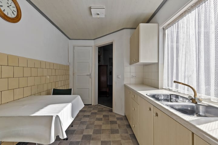 Foto 10 van Jan Tooropstraat 21