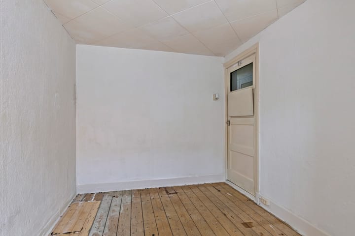 Foto 17 van Jan Tooropstraat 21