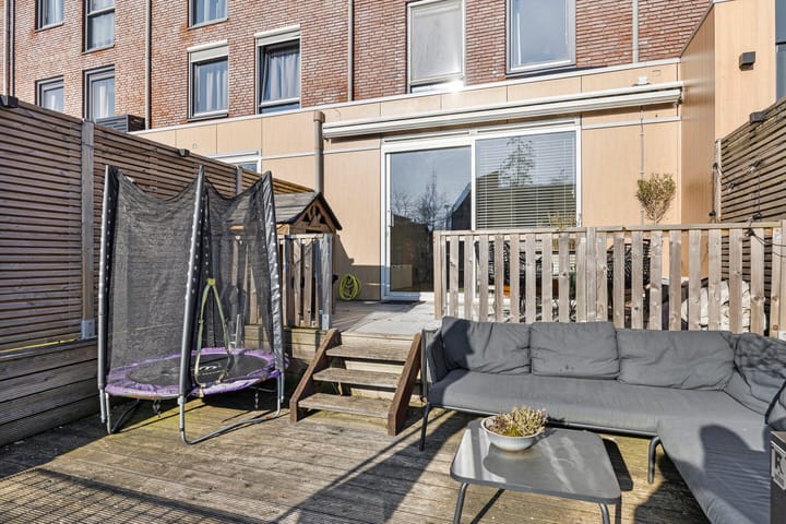 Photo 10 of Van Baaklaan 40