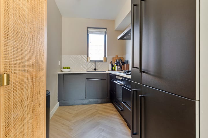 Photo 14 of Van Baaklaan 40