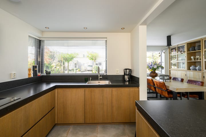 Photo 34 of Lijzijde 30