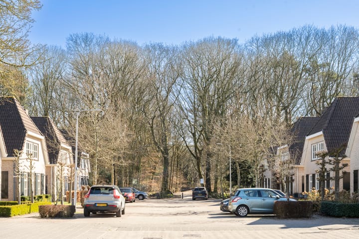 Foto 3 van Kijkduinlaan 10