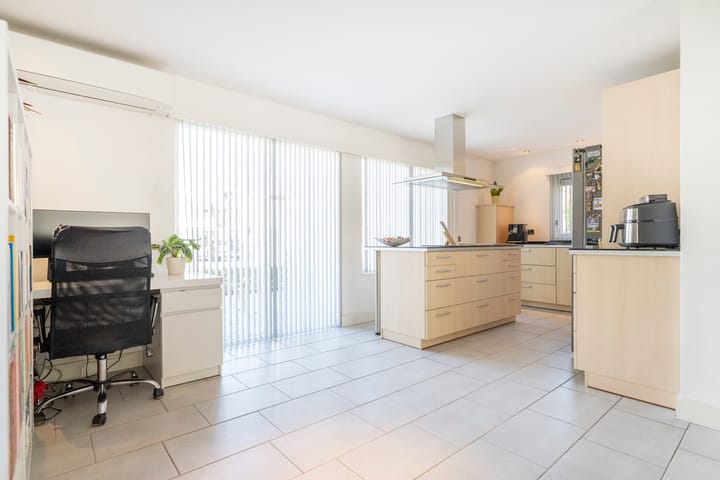 Foto 13 van Kijkduinlaan 10