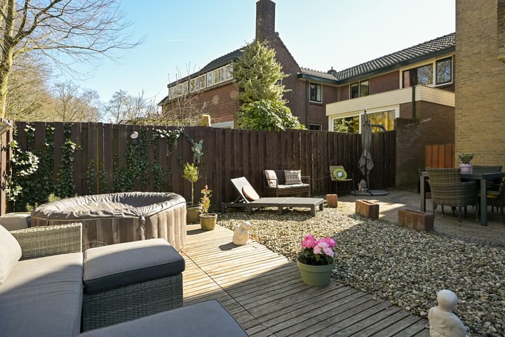 Foto 2 van Venestraat 103