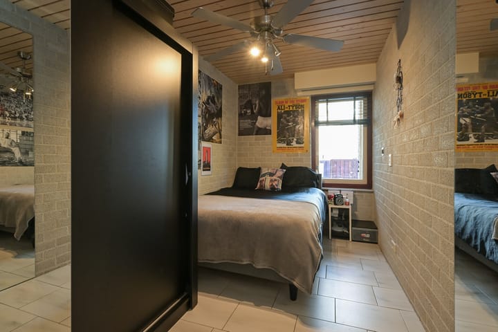 Foto 13 van Venestraat 103