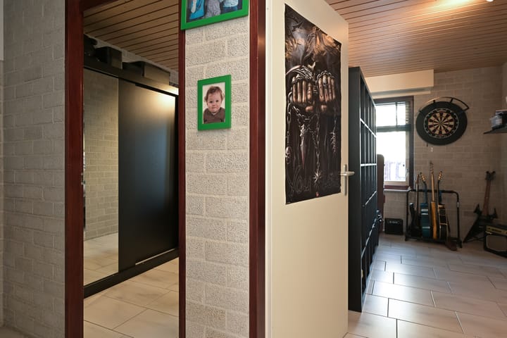 Foto 24 van Venestraat 103