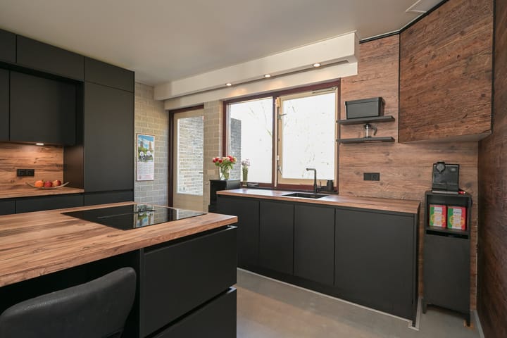 Foto 30 van Venestraat 103