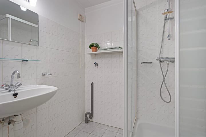 Photo 16 of Berghemseweg 97-A