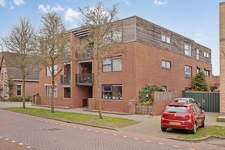 Photo 22 of Berghemseweg 97-A