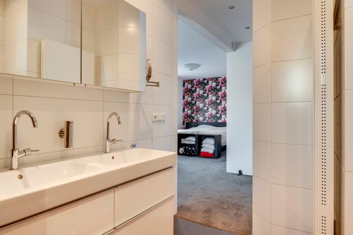 Photo 20 of Alexanderstraat 5