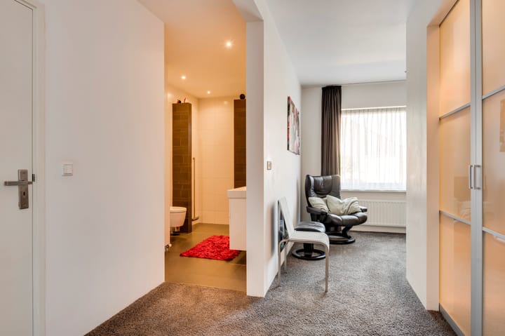 Photo 24 of Alexanderstraat 5