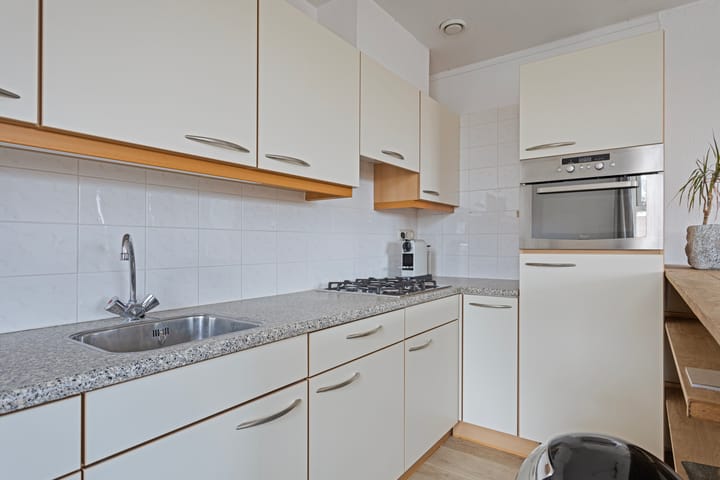 Photo 9 of Berghemseweg 97-A