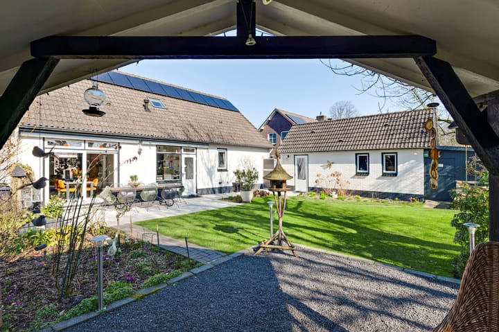 Photo 38 of Alexanderstraat 5